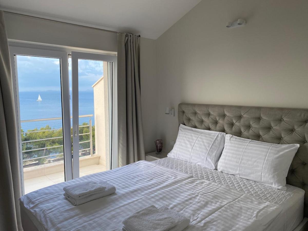 Amazing Villa Galeb In ムルテル エクステリア 写真