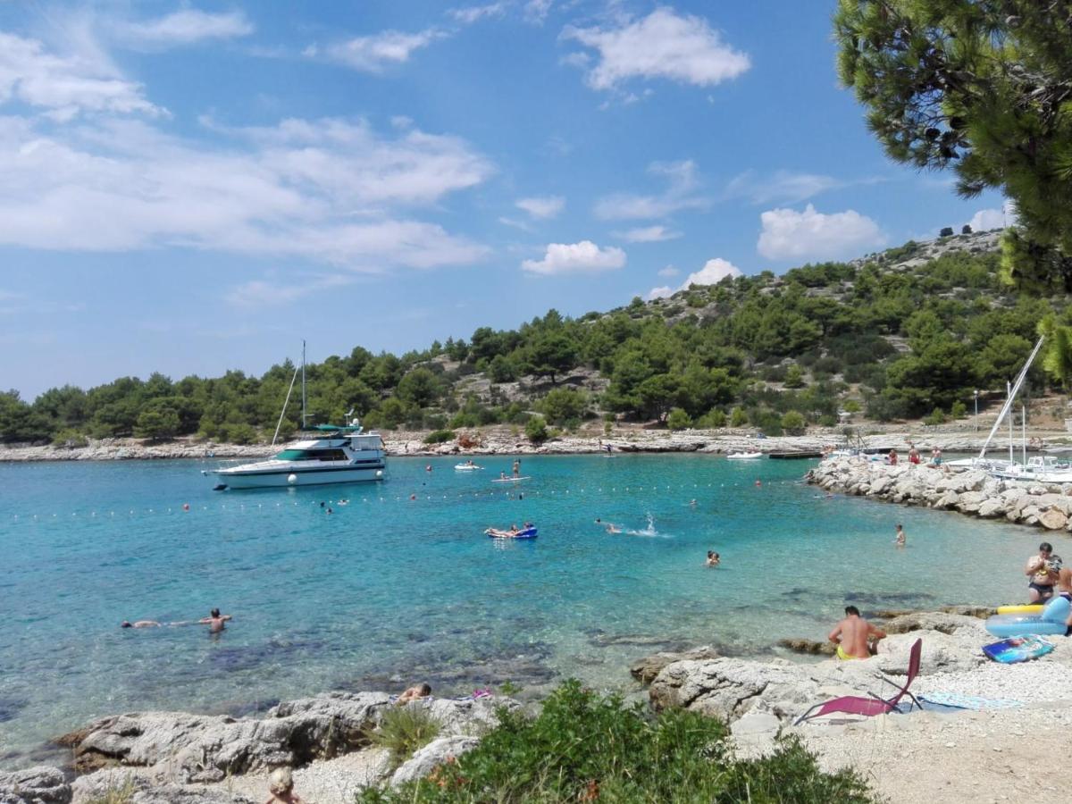 Amazing Villa Galeb In ムルテル エクステリア 写真