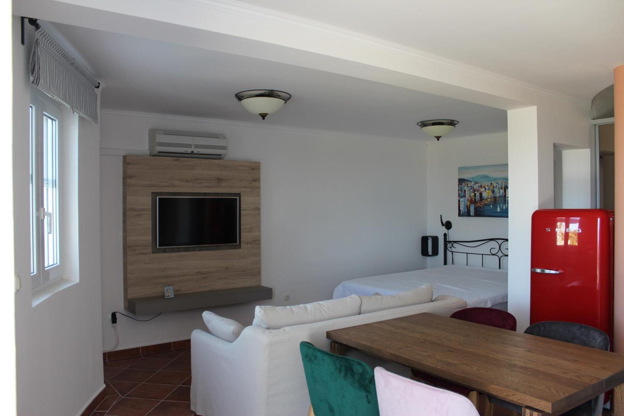 Amazing Villa Galeb In ムルテル 部屋 写真